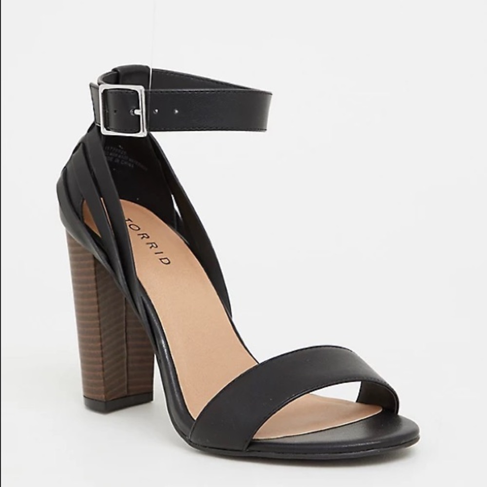 TORRID Faux Leather Woven Stacked Heel 9W